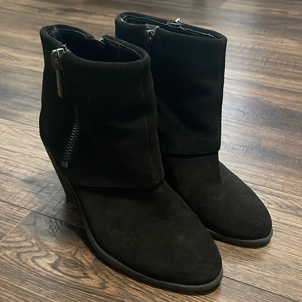Jessica Simpson Black Suede Leather Ankle Boots